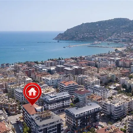 0006 Sun Palace Central Alanya Apartment Only 300M From The Beach